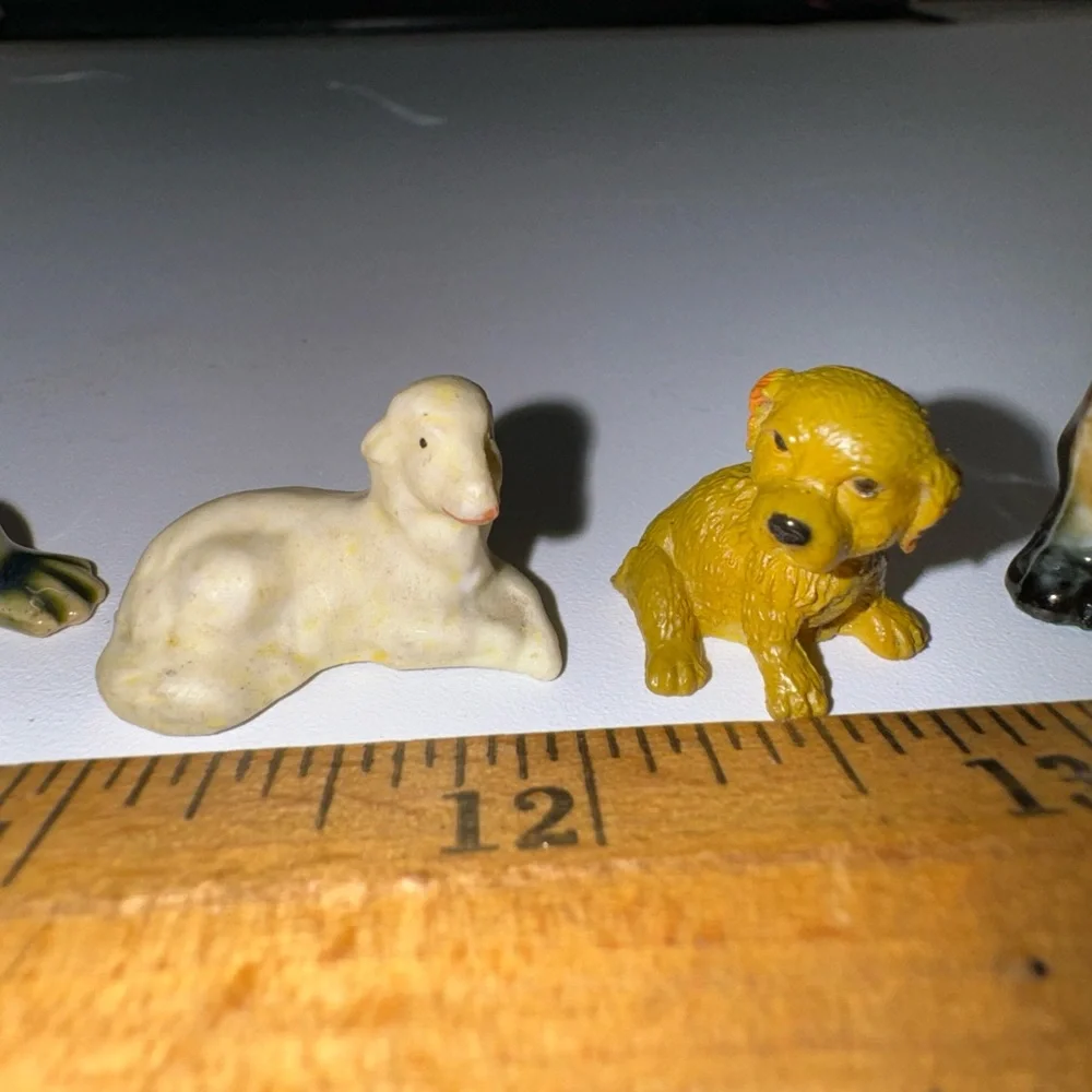 Lot of Miniature Figurines Frog Dog Turtle Polar Bear Animals Lamb Goat & Rabbit - Picture 16 of 16